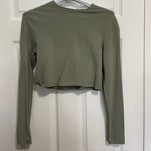 long sleeve with back cut out